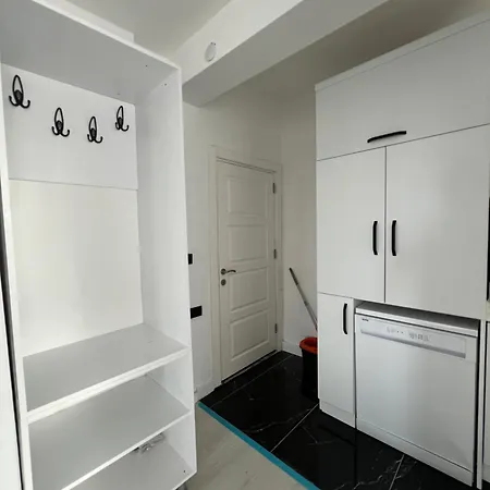 4 Numara Apartment