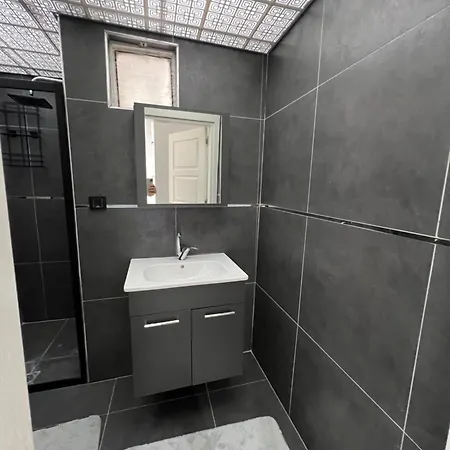 4 Numara Apartment *
