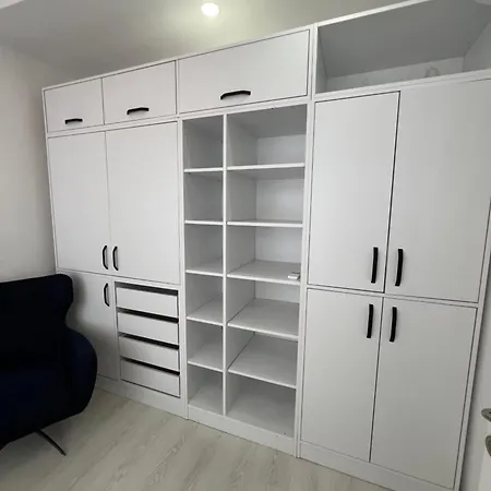 4 Numara Apartment